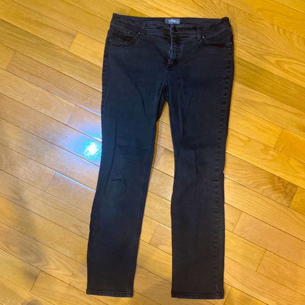 Black So Slimming Chicos Jeans size 1.5
